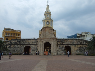 cartagena old city 320x240 cartagena old city 320x240