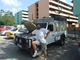 vince and land rover 320x240 vince and land rover 320x240